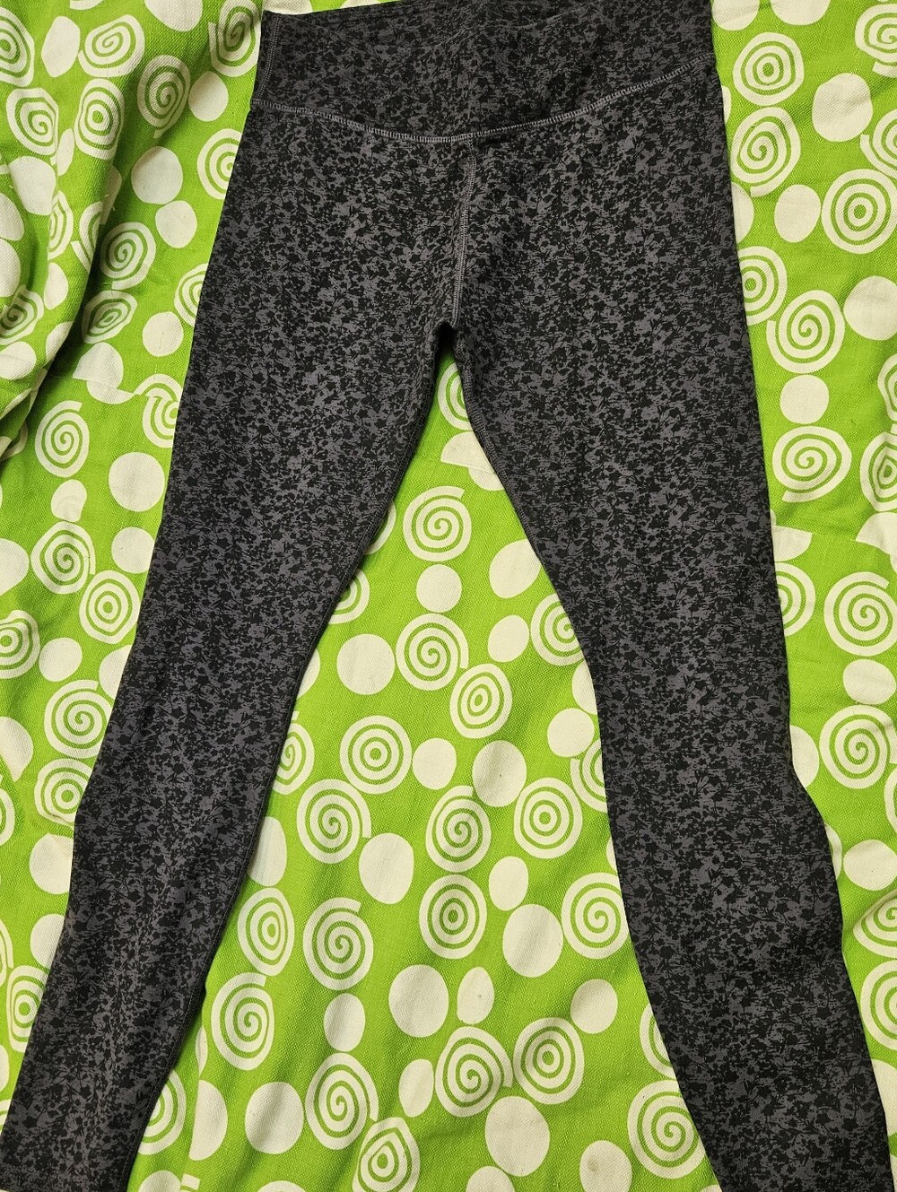 Pact Black Pattern Women's Large' Leggings